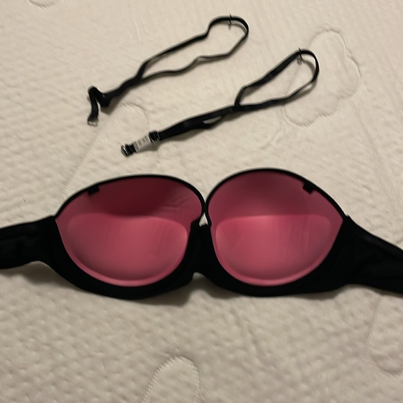 Victoria’s Secret PINK Multi-Way Push up Bra 34C - Picture 2 of 4